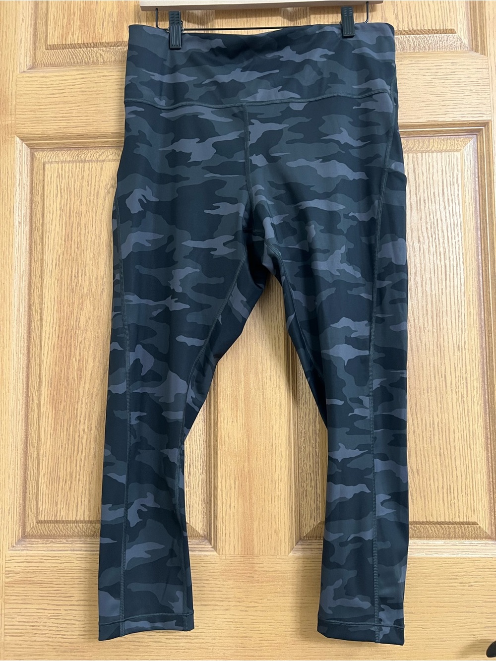 Athleta Ultimate Stash Pocket Leggings